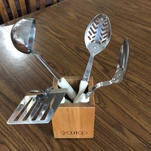 Cutco utensil set